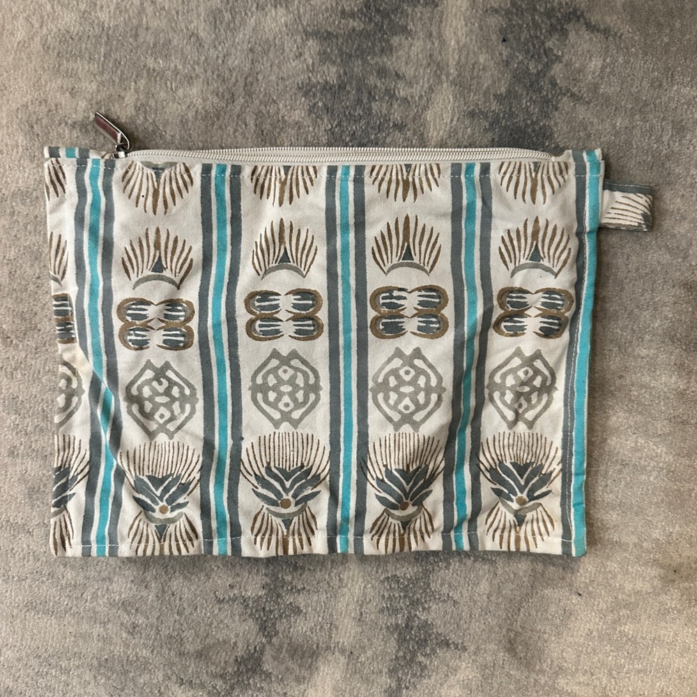 Roller Rabbit White and Yellow Zipper Pouch